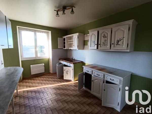 Maison 4 pièces de 110 m² à Airvault (79600)