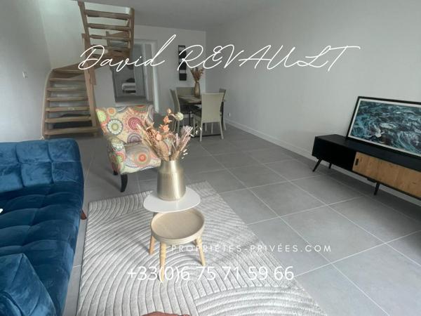 Maison Questembert 4 pièces 85 m2-(115 m² utile)-Maison en pierre rénovée  3 chambres, terrasse, prêt à emménager