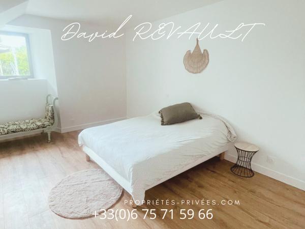 Maison Questembert 4 pièces 85 m2-(115 m² utile)-Maison en pierre rénovée  3 chambres, terrasse, prêt à emménager