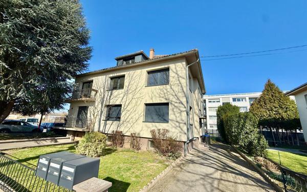Appartement à vendre    4 pièces • 99 m2 Mundolsheim