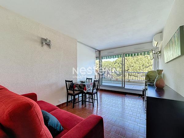 Port Camargue dans résidence prisée Plage Sud Appartement de type 2 avec belle vue dégagée