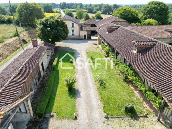 SUPERBE PROPRIETE DE CARACTERE AVEC DEUX MAISONS