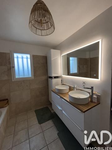 Maison à vendre 6 pièces 142 m² Garéoult