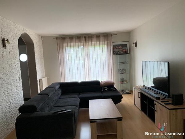 Maison Bonchamp Les Laval 7 pièce(s) 133 m2