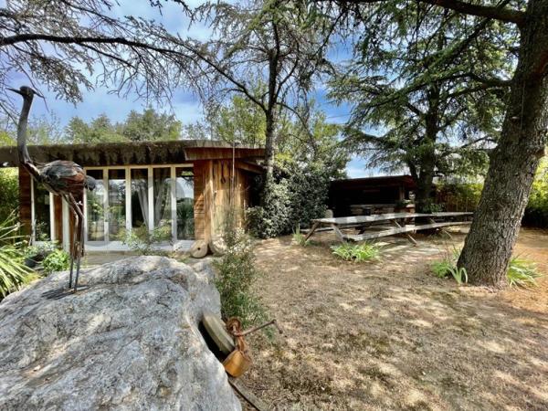 Vente / Maison avec dépendance à Laudun-l'Ardoise (30290)