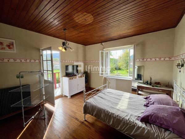 À Vendre : Charmante Maison à Mazères-de-Neste avec Bois Séparé