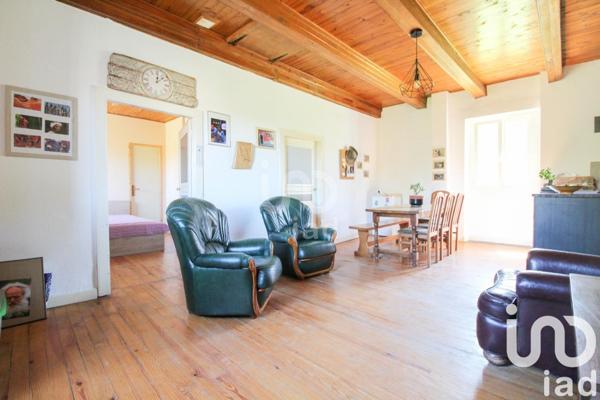 Maison 5 pièces de 125 m² à Camarès (12360)