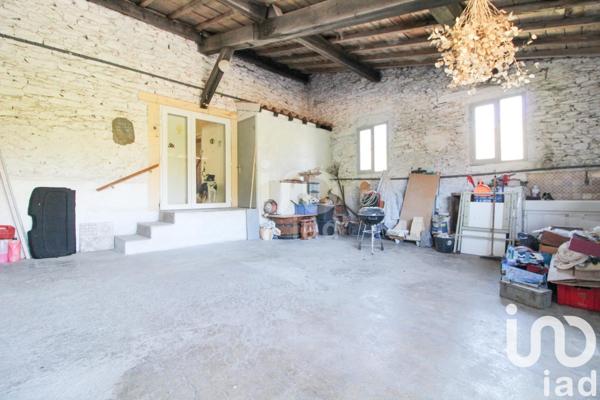 Maison 5 pièces de 125 m² à Camarès (12360)