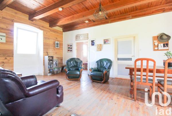 Maison 5 pièces de 125 m² à Camarès (12360)