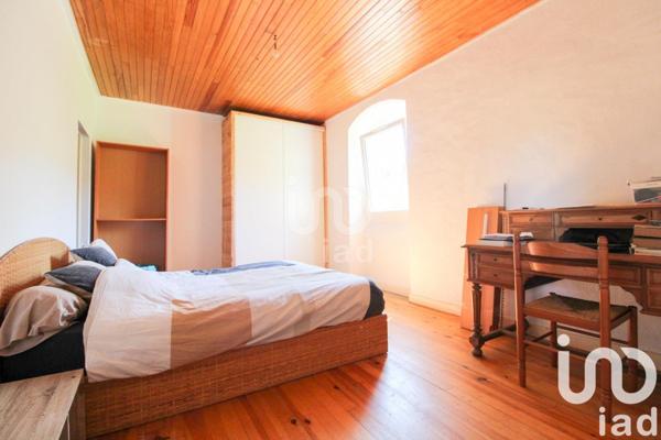 Maison 5 pièces de 125 m² à Camarès (12360)