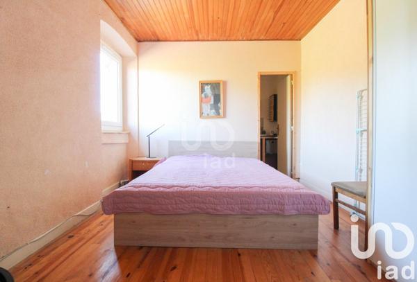 Maison 5 pièces de 125 m² à Camarès (12360)