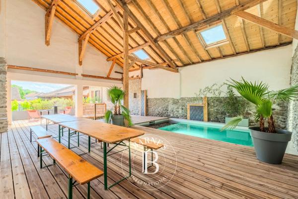 Sciez, Maison 5 Chambres -  304 m² à vendre