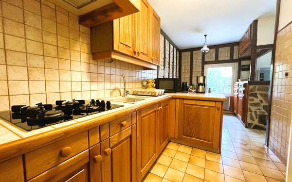 Maison à vendre    5 pièces •  Persan