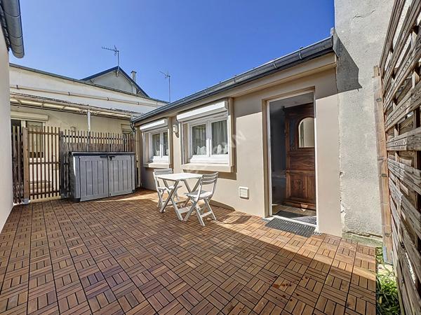 À louer à Ouistreham Riva-Bella ? Petite maison meublée réservée à un étudiant