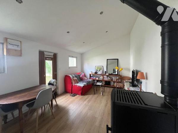 A VENDRE - PORNICHET CENTRE - SECTEUR DE GAULLE - GARE - MAISON T3 AVEC DEPENDANCE 
Emplacemen...