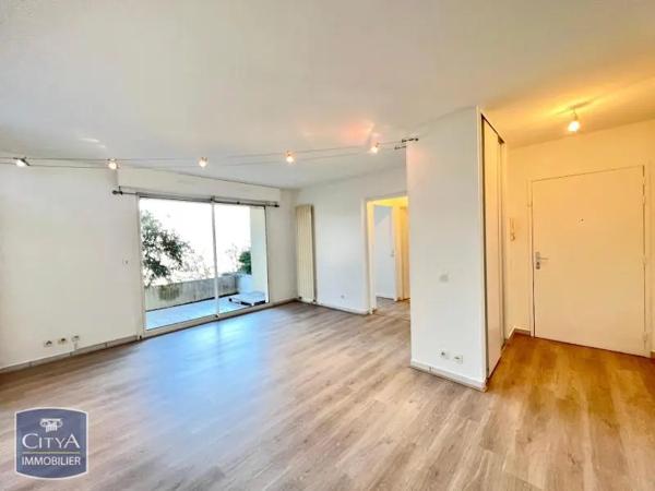 Appartement à louer 2 pièces 55.01m² Jacob-Bellecombette (73000)