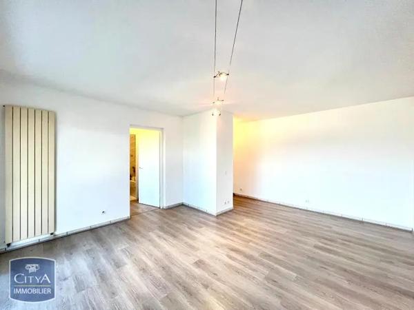 Appartement à louer 2 pièces 55.01m² Jacob-Bellecombette (73000)