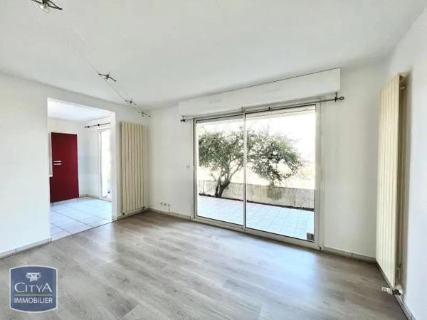 Appartement à louer 2 pièces 55.01m² Jacob-Bellecombette (73000)