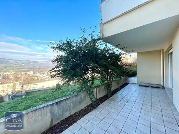 Appartement à louer 2 pièces 55.01m² Jacob-Bellecombette (73000)