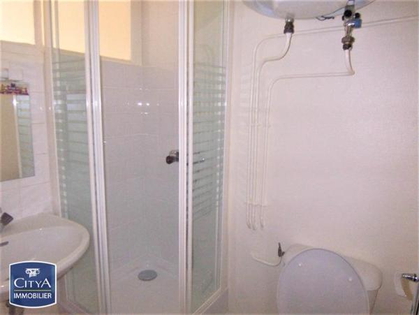 Appartement à louer 1 pièce 12.08m² Clermont-Ferrand (63000)