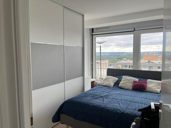 À vendre : Appartement 2 pièces avec vue à Puteaux