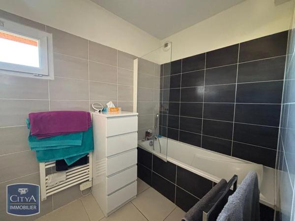 Appartement à louer 4 pièces 79.13m² Boujan-sur-Libron (34760)