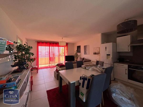 Appartement à louer 4 pièces 79.13m² Boujan-sur-Libron (34760)