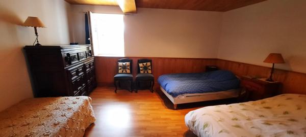 Maison à Agonac, 24460 - 3 pièces 150m²