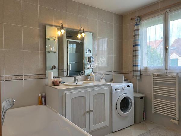 Maison Osny 7 pièce(s) - 128.06m²