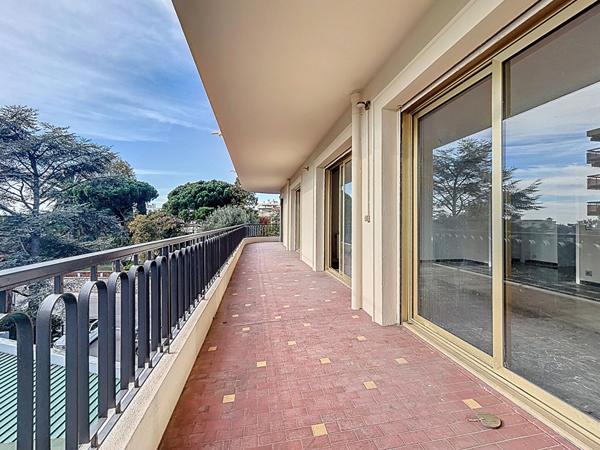 Appartement  avec terrasse Nice Cimiez 4 pièces 105 m2