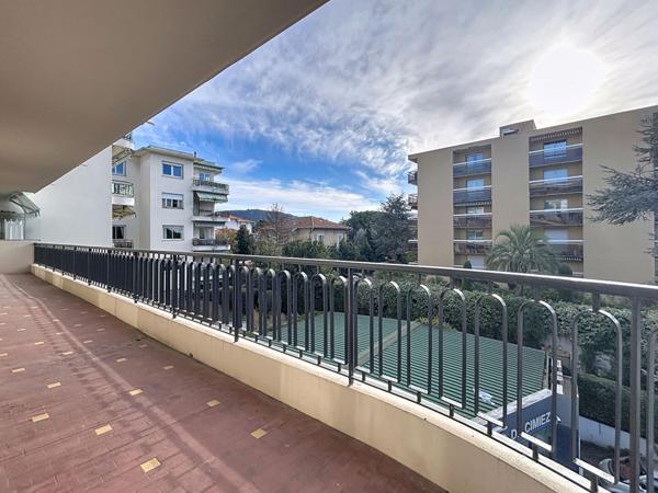 Appartement  avec terrasse Nice Cimiez 4 pièces 105 m2