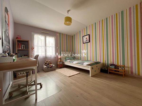 BUXEROLLES - Maison T6 dans un secteur calme , Buxerolles
