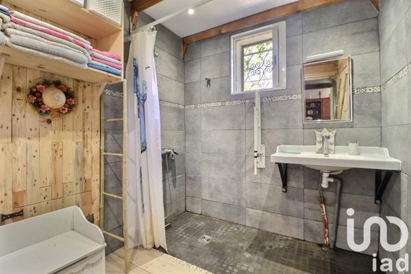 Maison à vendre 7 pièces 70 m² Tourves