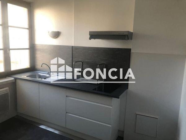 Location Studio 36.2 m² - 98 GRANDE RUE Nancy 54000