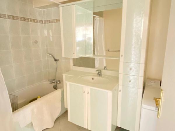 Appartement à vendre 2 pièces en étage élevé