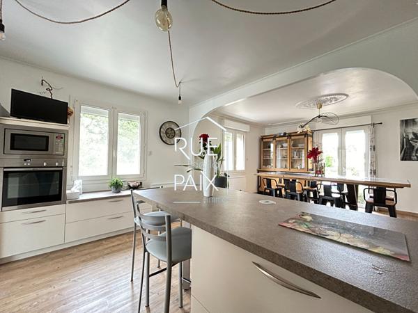 86200 LOUDUN Vente Maison d'Exception en Plein Coeur de la Commune