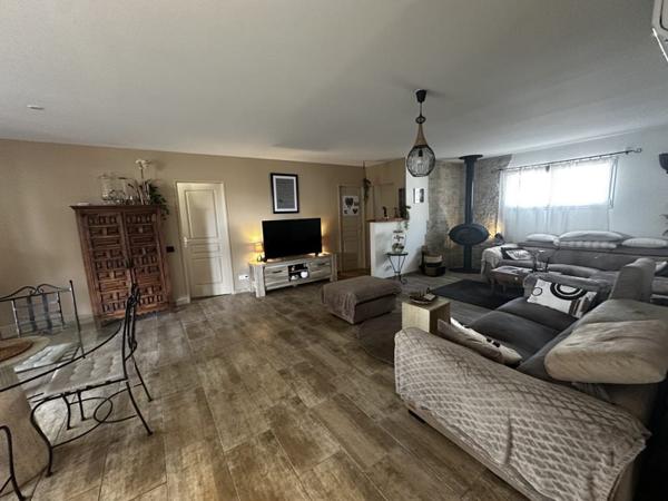 Maison à vendre |  Hourtin |  4 pièces | 106 m²