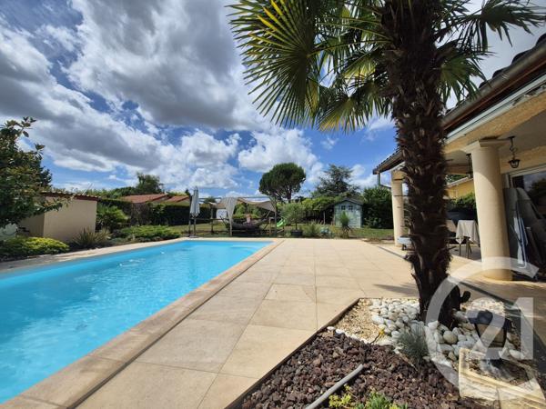 Maison à vendre  5 pièces - 197,02 m2 ST GEORGES DE RENEINS - 69