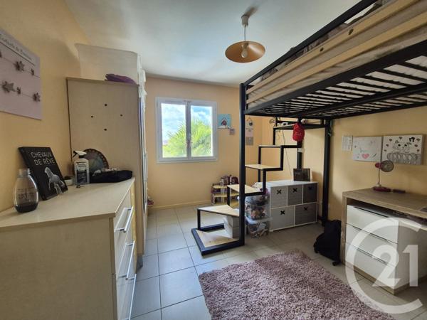 Maison à vendre  5 pièces - 197,02 m2 ST GEORGES DE RENEINS - 69