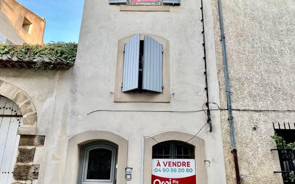 Appartement à vendre    1 pièce • 26,40 m2 Pélissanne