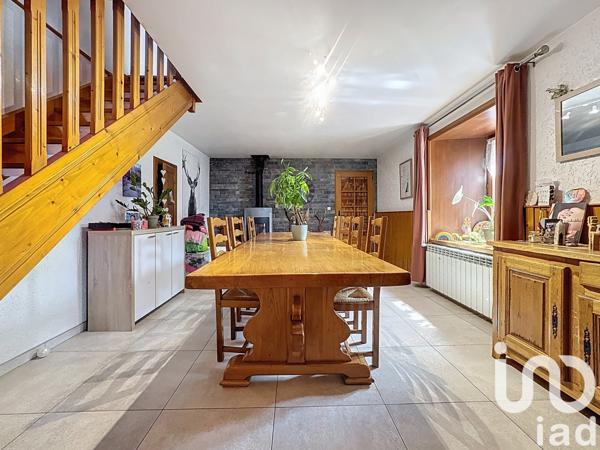 Maison à vendre 6 pièces 260 m² Mieussy