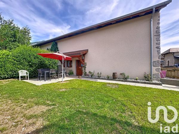 Maison à vendre 6 pièces 260 m² Mieussy