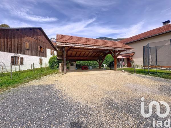 Maison à vendre 6 pièces 260 m² Mieussy