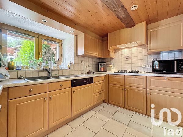 Maison à vendre 6 pièces 260 m² Mieussy