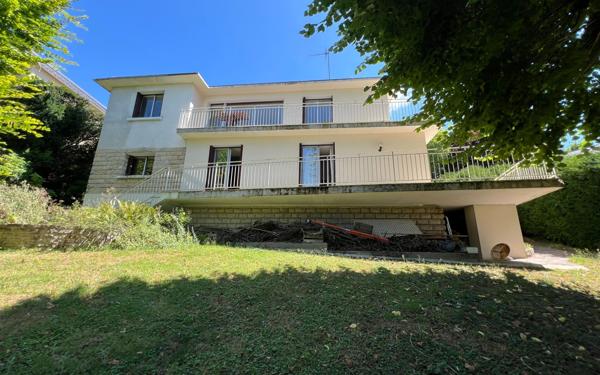 Maison à vendre    6 pièces • 133,95 m2 Le Pecq