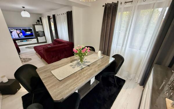 Appartement à vendre    4 pièces • 78 m2 La Wantzenau