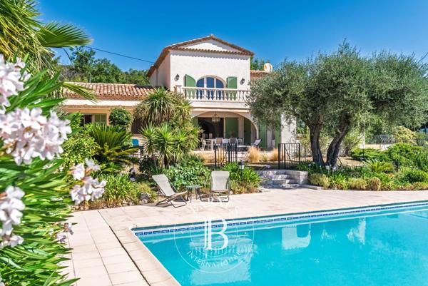 Cabris, Villa 7 Chambres -  262 m² à vendre
