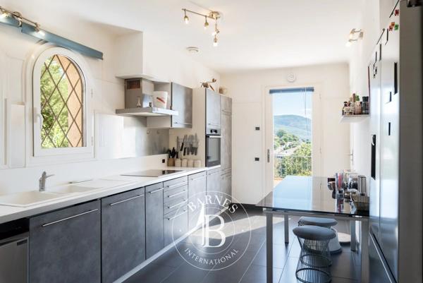 Cabris, Villa 7 Chambres -  262 m² à vendre