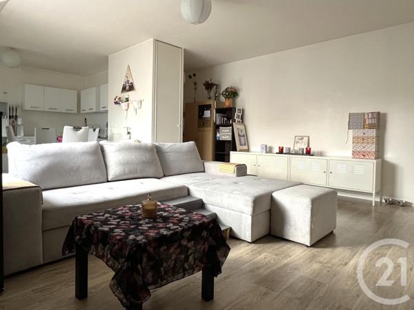 Appartement à vendre  5 pièces - 95,44 m2 TRAPPES - 78