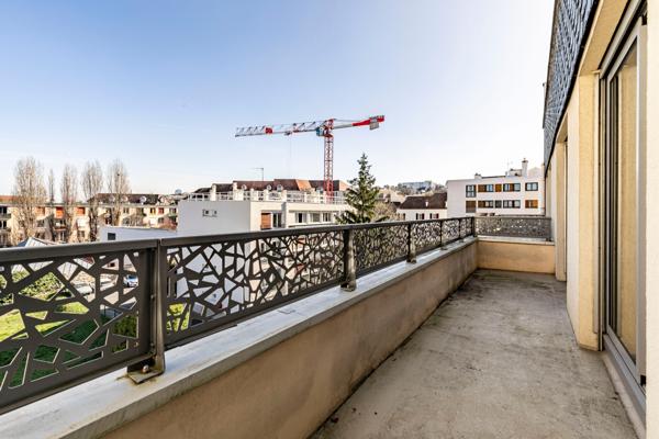 RUEIL-MALMAISON - COEUR DE VILLE - APPARTEMENT FAMILIAL 78 M² - 3 CHAMBRES - 3 BALCONS - 4e ETAGE/5 - BOX - CAVE -